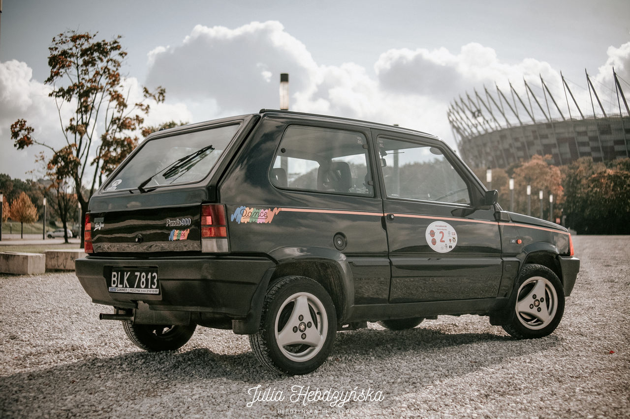 Fiat Panda 900 – dance! Roztańczona wersja, świeżo uratowana z pożaru na Woli