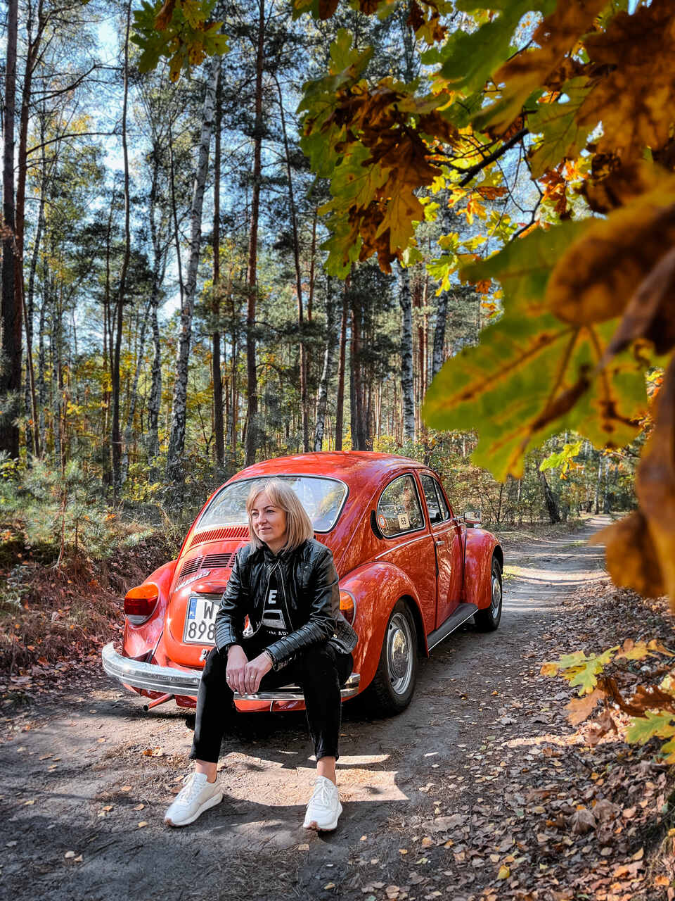 Karina i Garbus 1303 z 1973 roku. Panoramiczna szyba, żwawszy motor